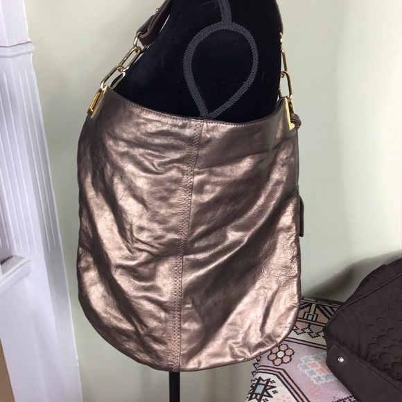 Badgley Mischka Women Handbag Bronze top handle Hobo bag EUC Fall, Boho Metallic - Picture 3 of 9